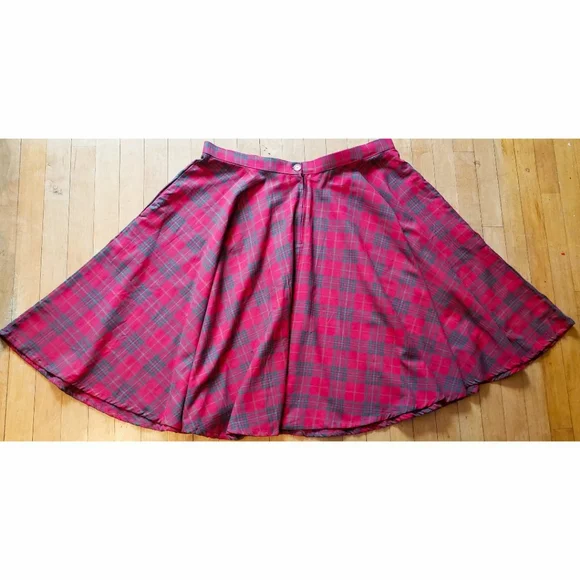 Unique Vintage Magnolia Place Sally Swing Skirt Red Green Plaid Retro Flannel - Picture 4 of 5
